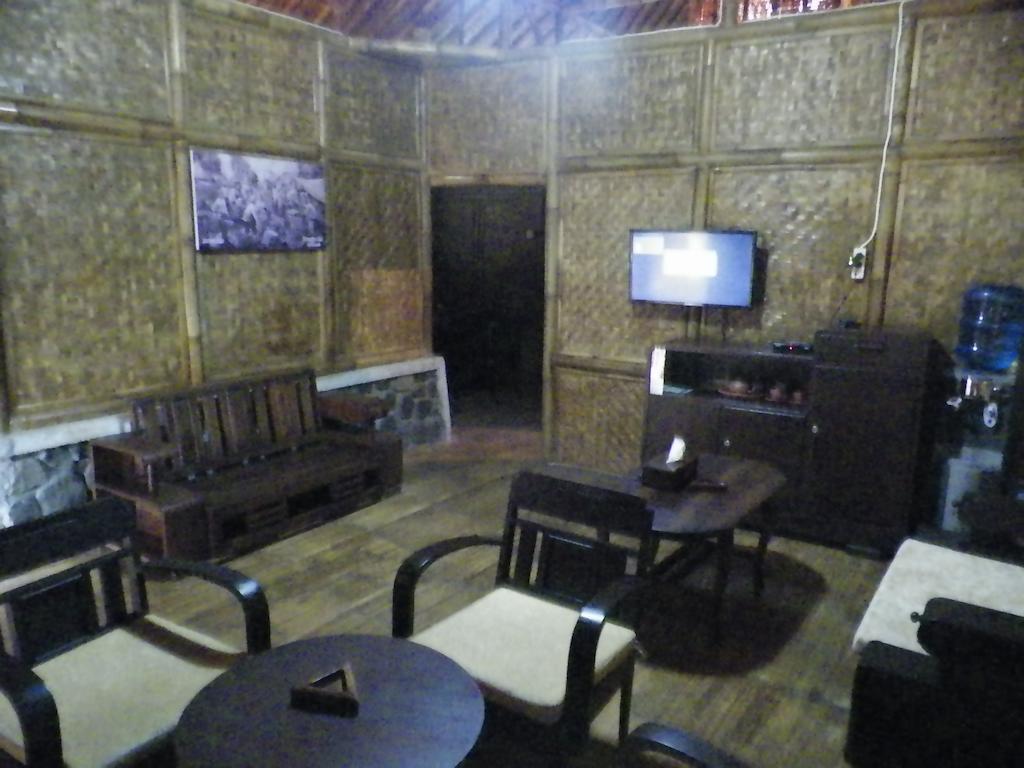 בנדונג Villa Kampung Karuhun Sutan Raja חדר תמונה