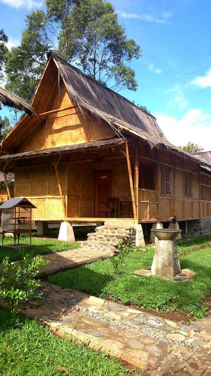 בנדונג Villa Kampung Karuhun Sutan Raja מראה חיצוני תמונה